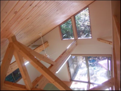 吹き抜けですが、断熱材をしっかり入れてありますので、真冬でも快適に過ごしていただきました。
吹き抜けですが、断熱材をしっかり入れてありますので、真冬でも快適に過ごしていただきました。