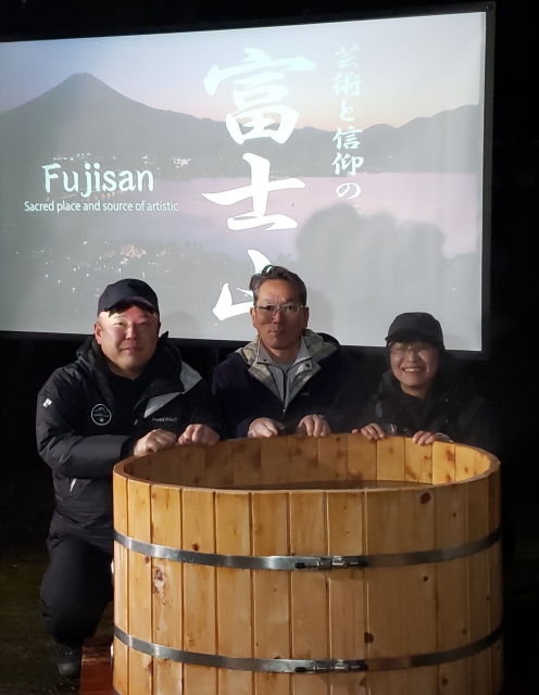 放送では、クレセントエルデザインさんの素敵なドローン映像もたくさん流れていました♫
こちらのYouTubeからもご覧になることができます。
富士山ドローンベース
https://fujisan-drone.jp/ 放送では、クレセントエルデザインさんの素敵なドローン映像もたくさん流れていました♫
こちらのYouTubeからもご覧になることができます。
富士山ドローンベース
https://fujisan-drone.jp/